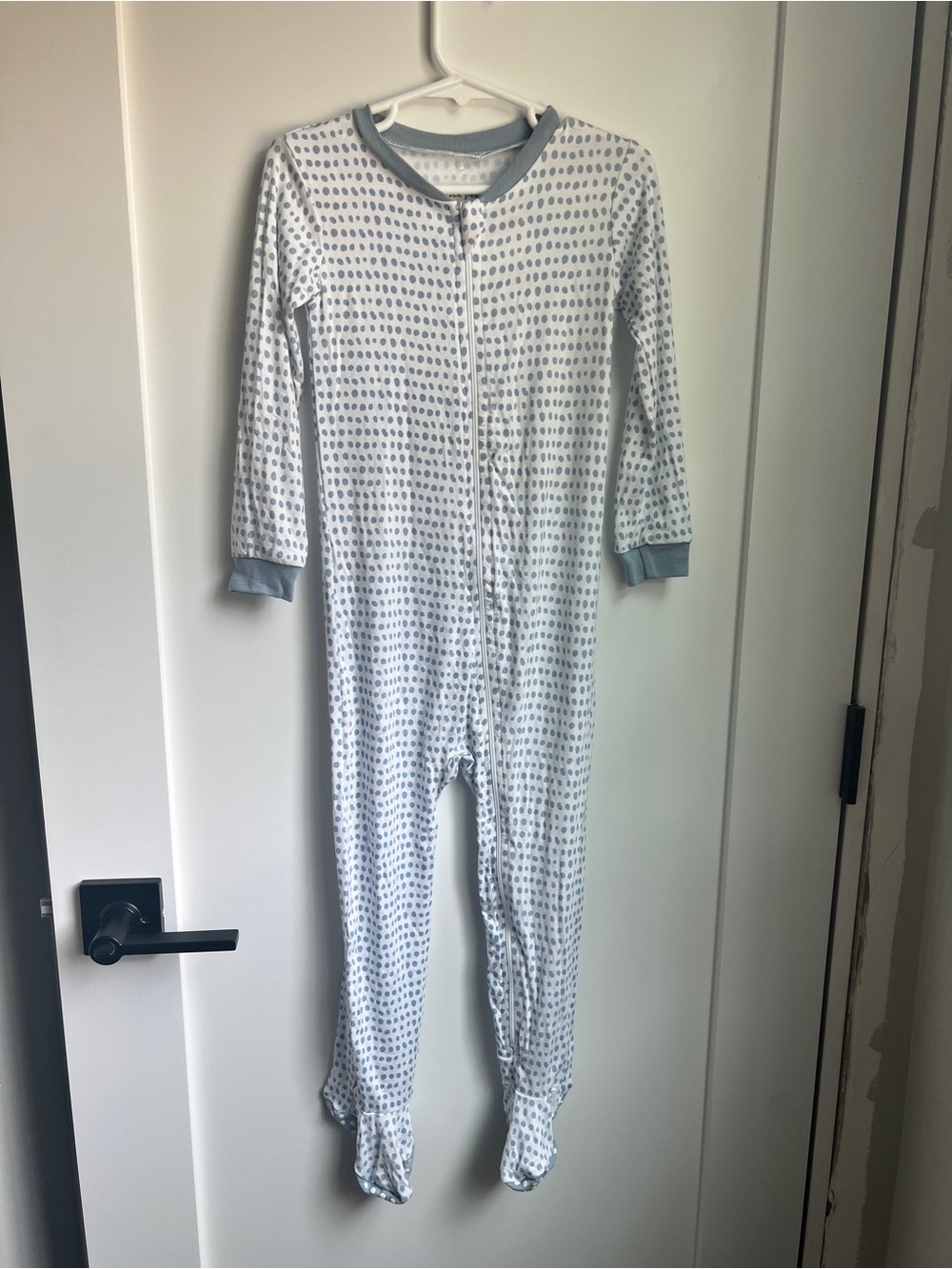 T.J.Maxx White and Light Blue Polka Dot Kids Footie One-Piece